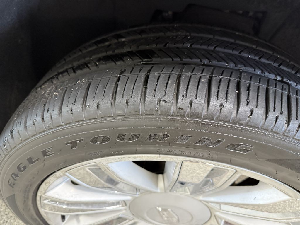 2016 Cadillac Escalade Image 45