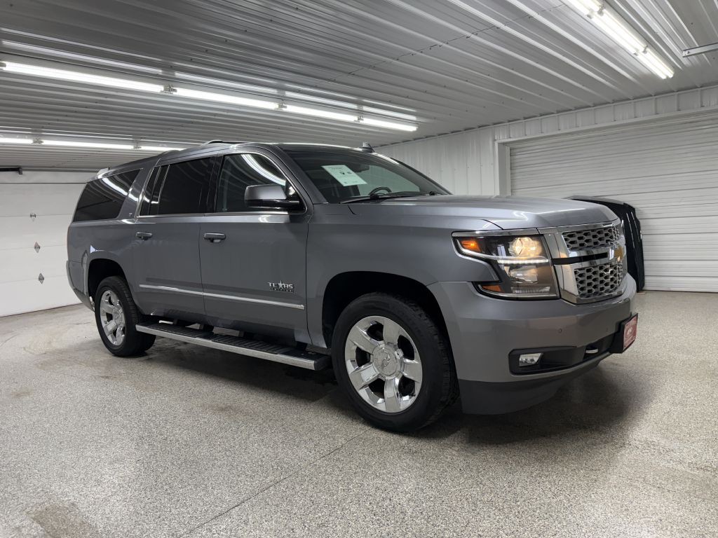 2019 Chevrolet Suburban Image 1