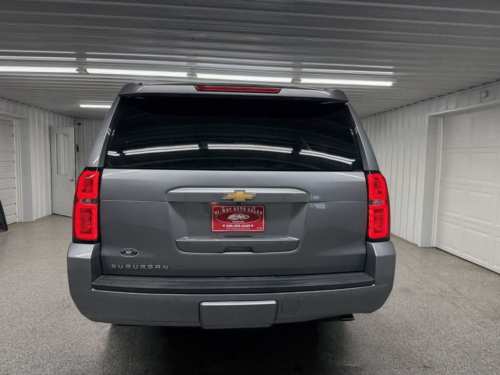 2019 Chevrolet Suburban Image 5