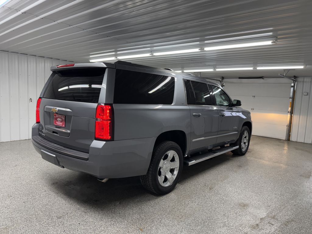 2019 Chevrolet Suburban Image 6