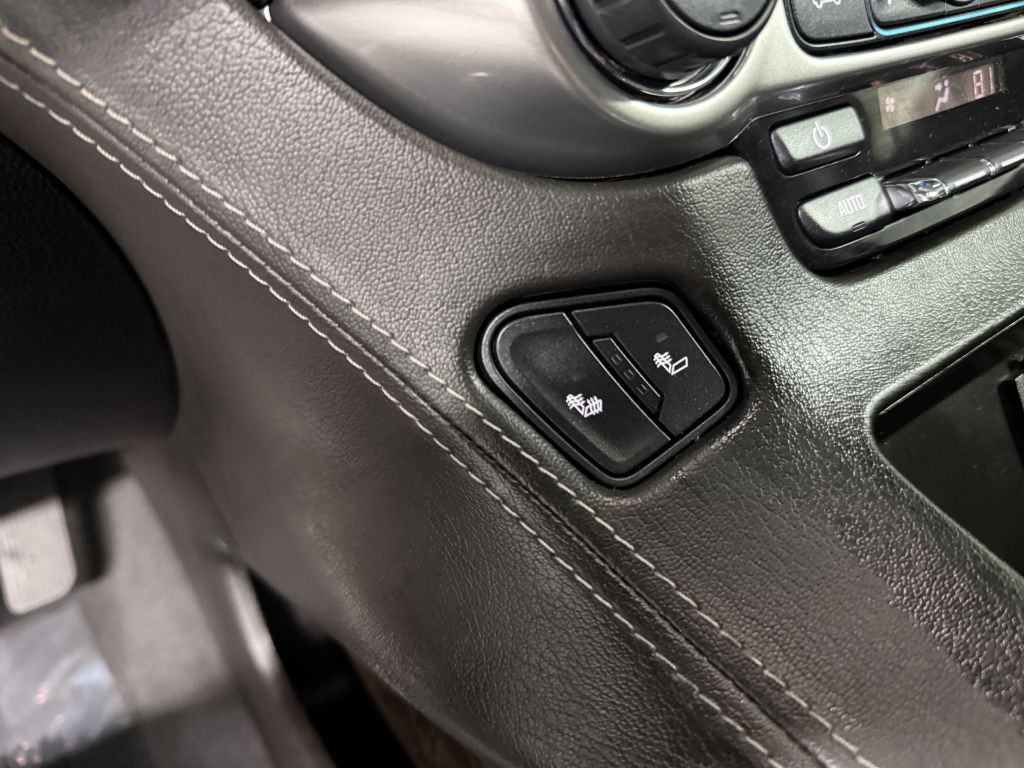 2019 Chevrolet Suburban Image 20