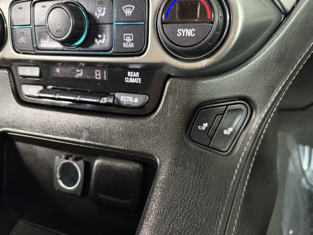 2019 Chevrolet Suburban Image 21