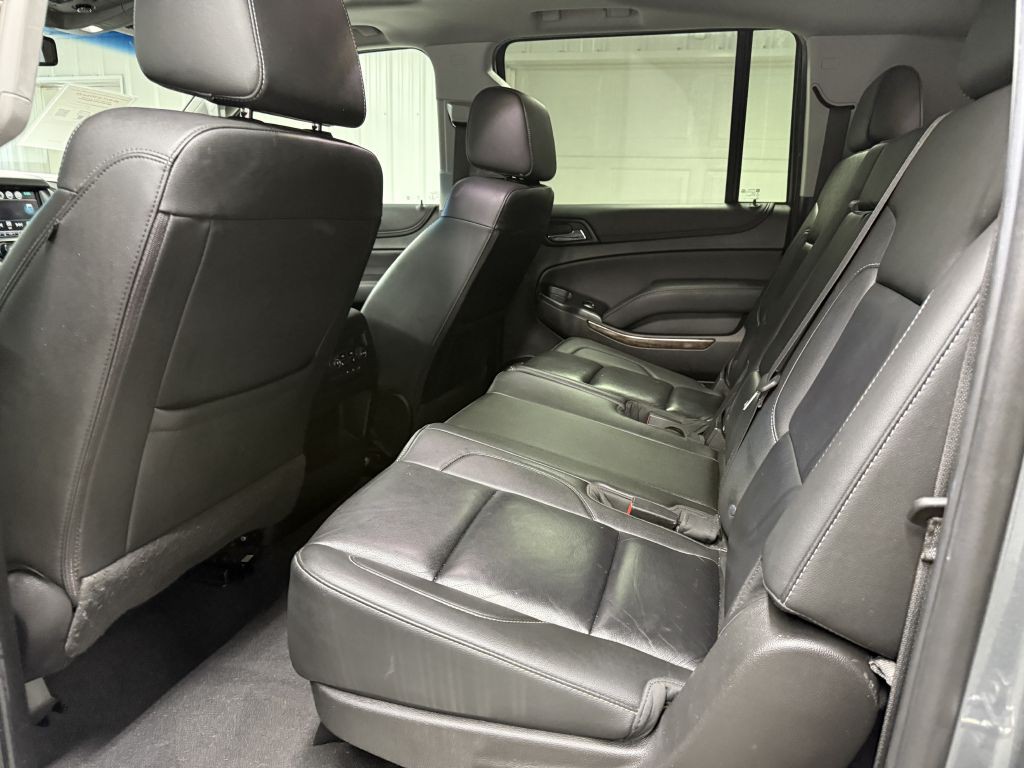 2019 Chevrolet Suburban Image 26