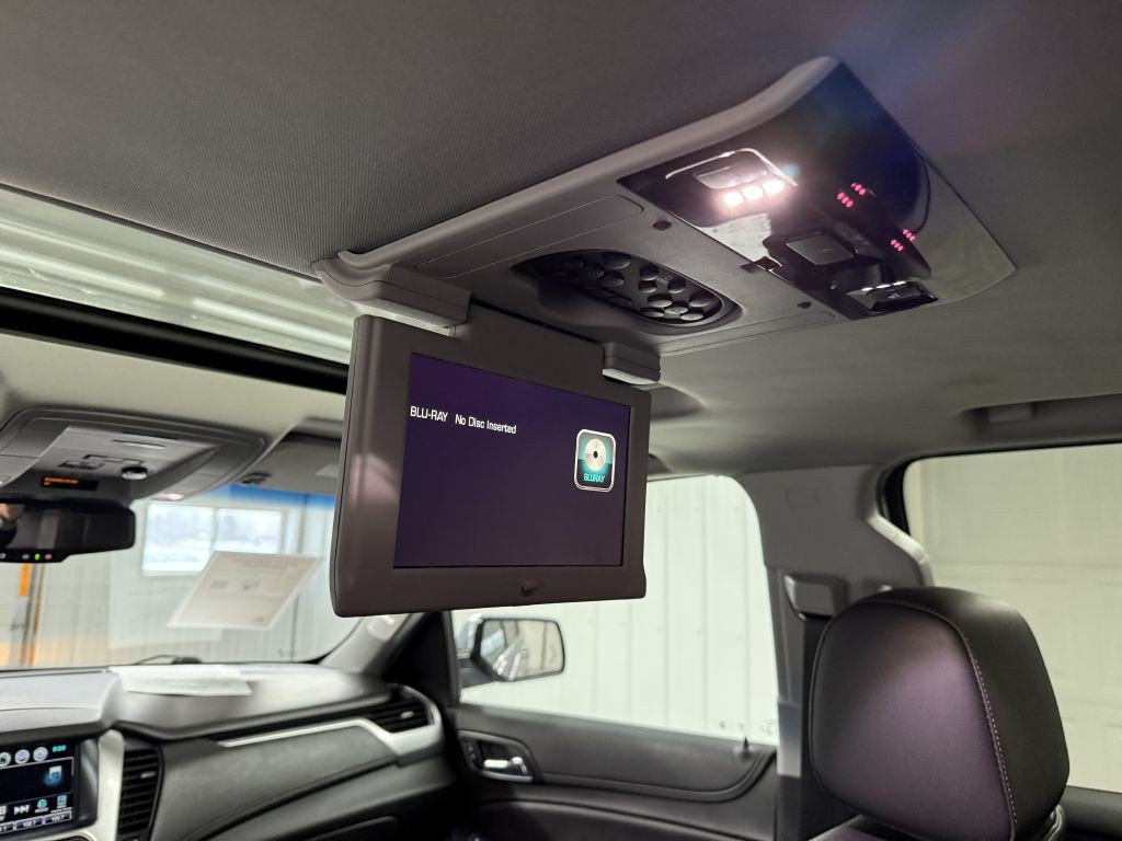 2019 Chevrolet Suburban Image 27