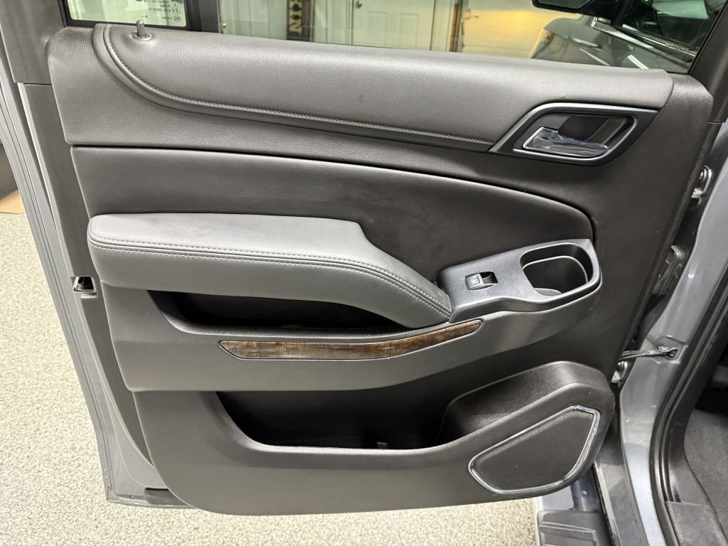 2019 Chevrolet Suburban Image 33