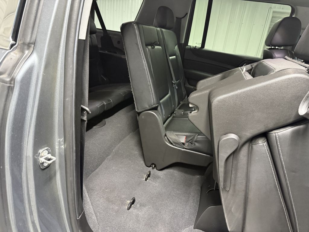 2019 Chevrolet Suburban Image 40