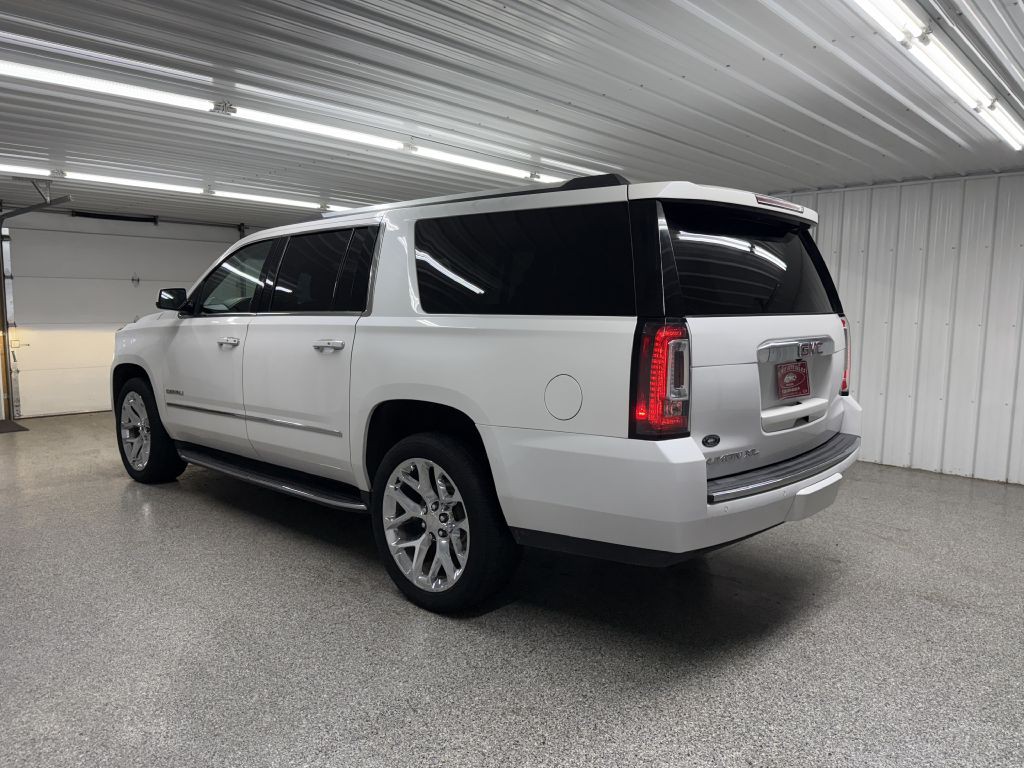2020 GMC Yukon Image 4