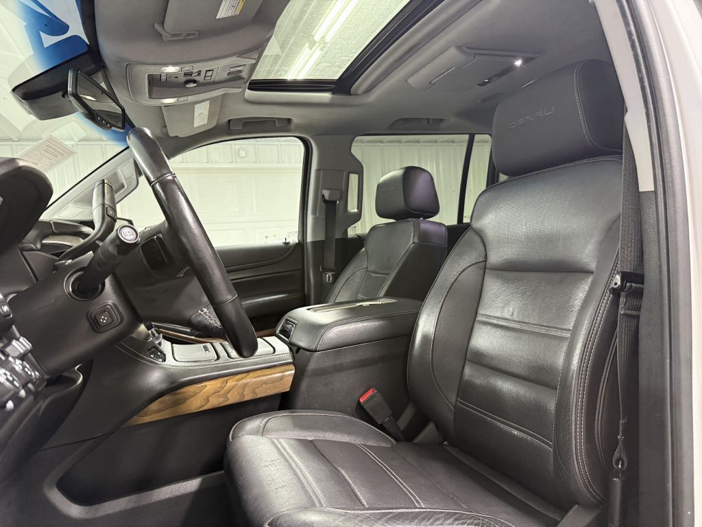 2020 GMC Yukon Image 11