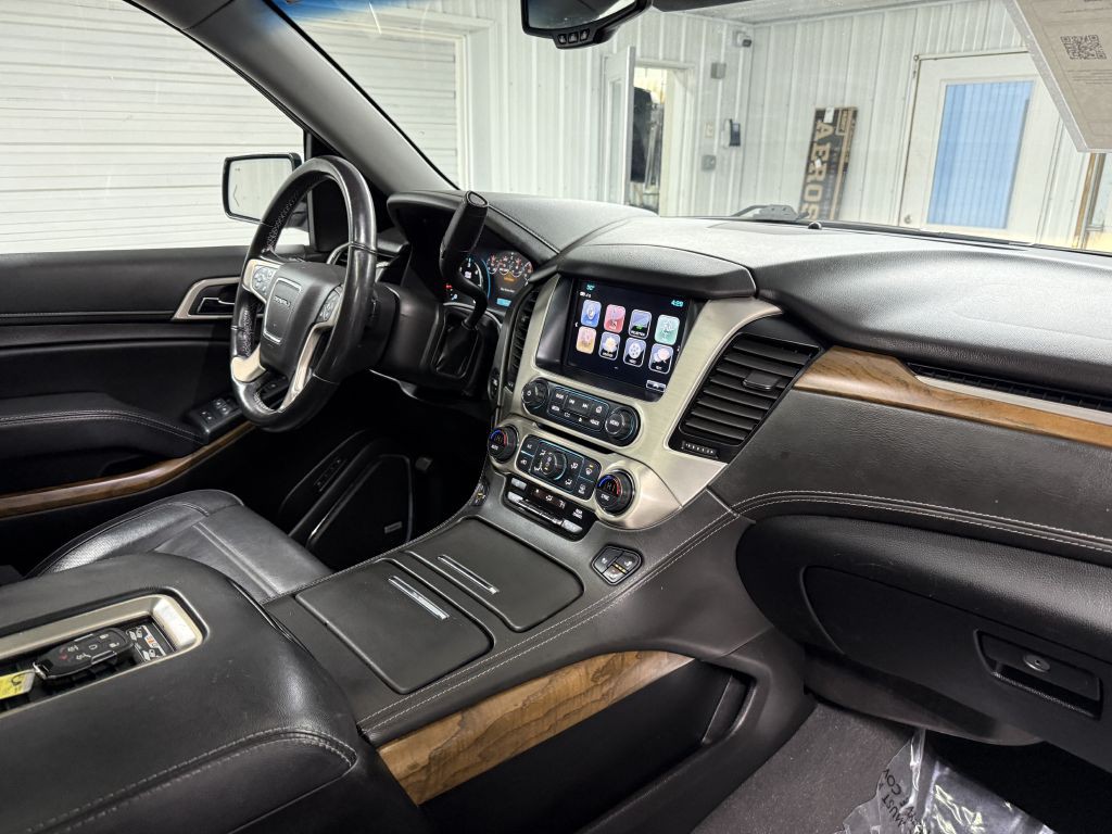 2020 GMC Yukon Image 43