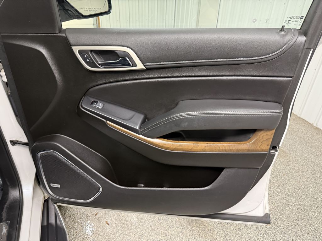 2020 GMC Yukon Image 44