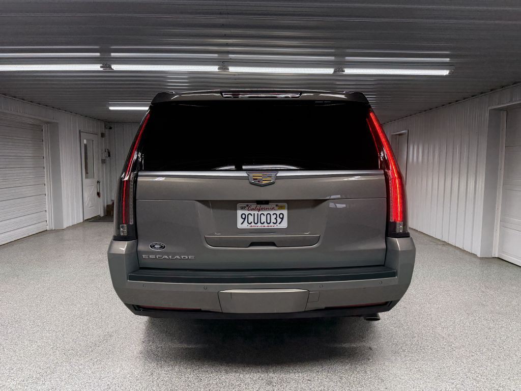 2018 Cadillac Escalade Image 5