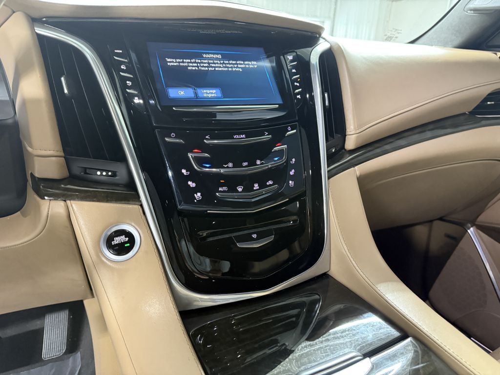2018 Cadillac Escalade Image 23