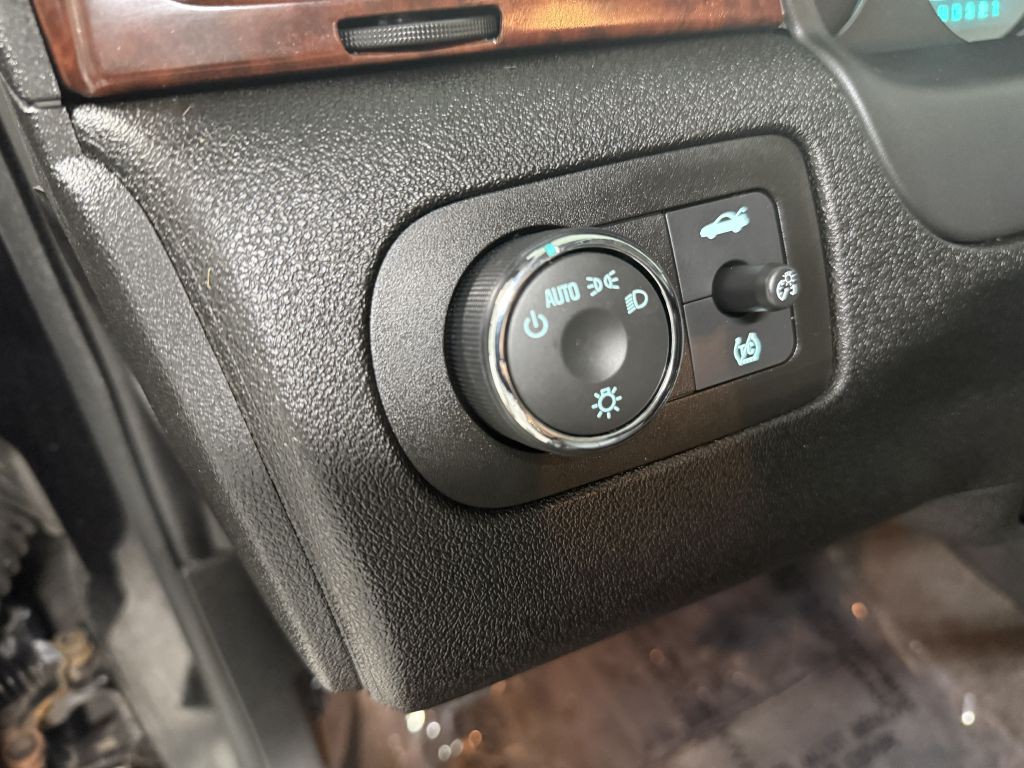 2009 Chevrolet Impala Image 11