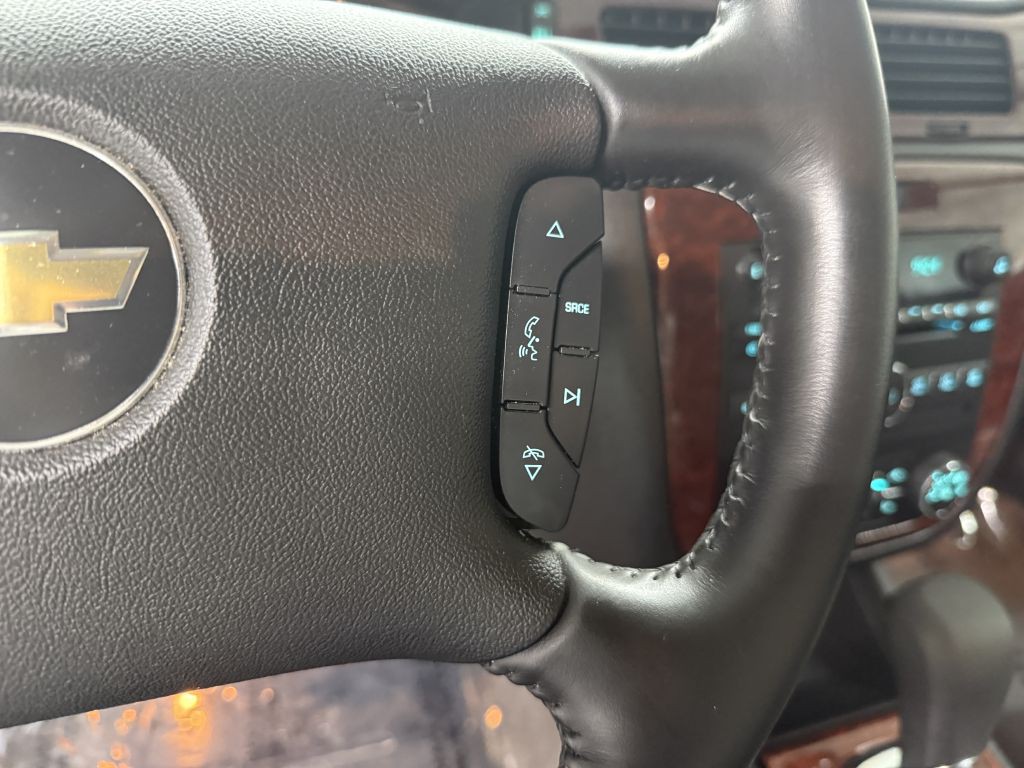 2009 Chevrolet Impala Image 15