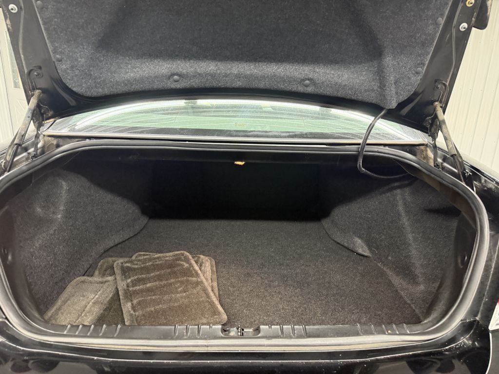 2009 Chevrolet Impala Image 24
