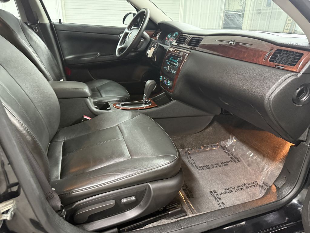 2009 Chevrolet Impala Image 28