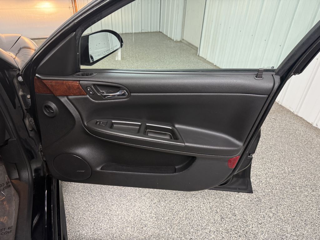 2009 Chevrolet Impala Image 31