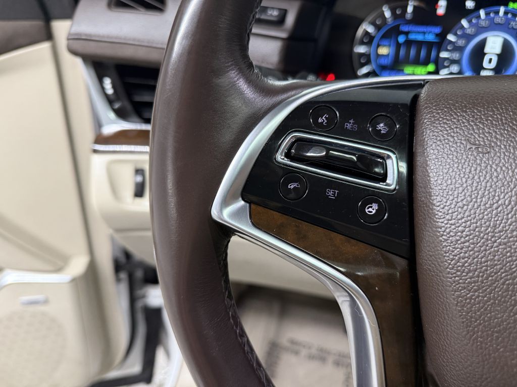 2017 Cadillac Escalade Image 15
