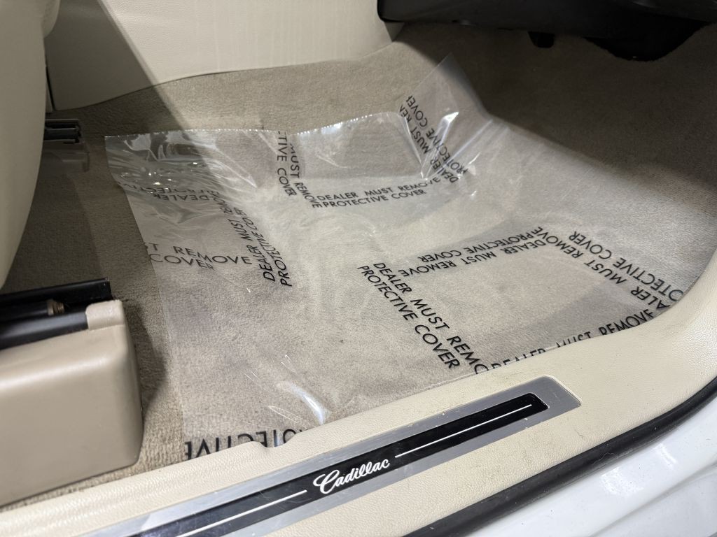 2017 Cadillac Escalade Image 41