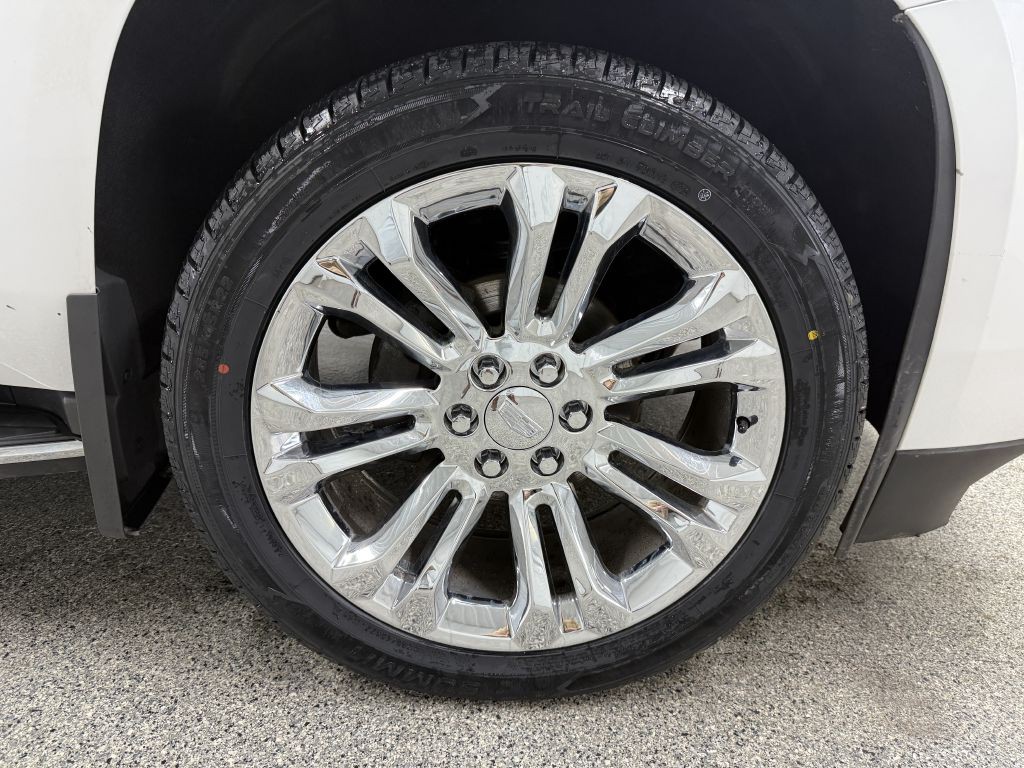 2017 Cadillac Escalade Image 44