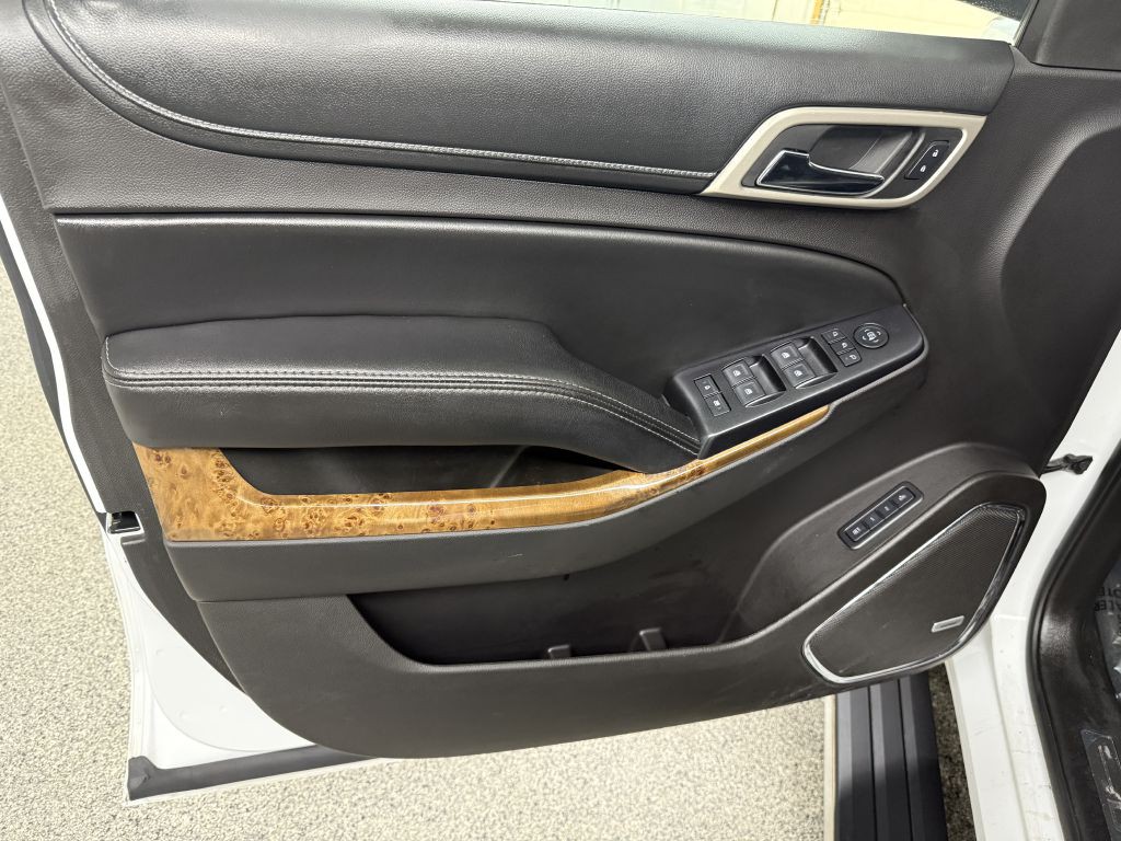 2015 GMC Yukon Image 24