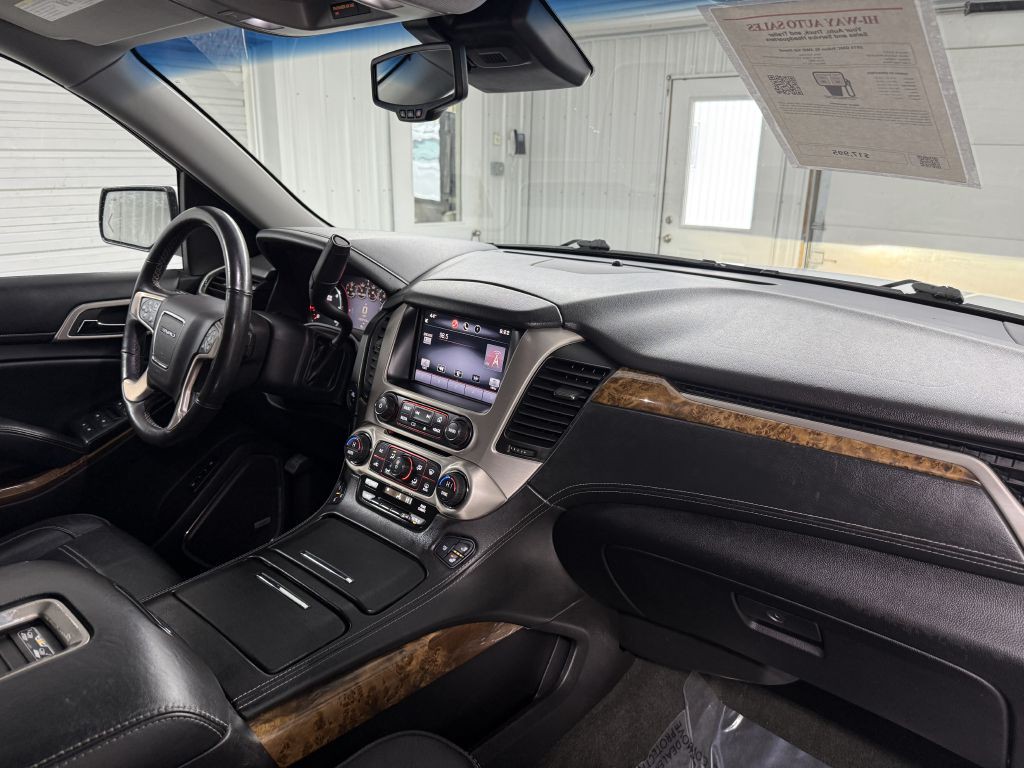 2015 GMC Yukon Image 41