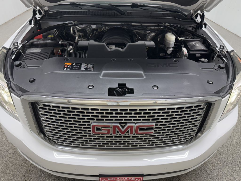 2015 GMC Yukon Image 45