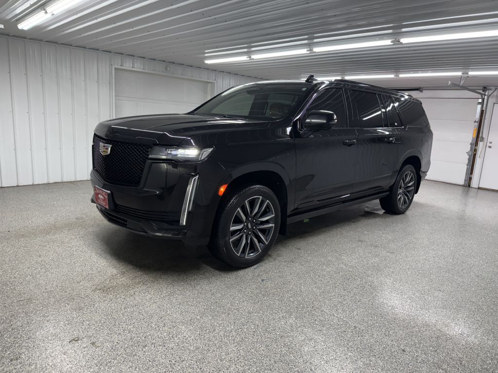 2021 Cadillac Escalade Image 3