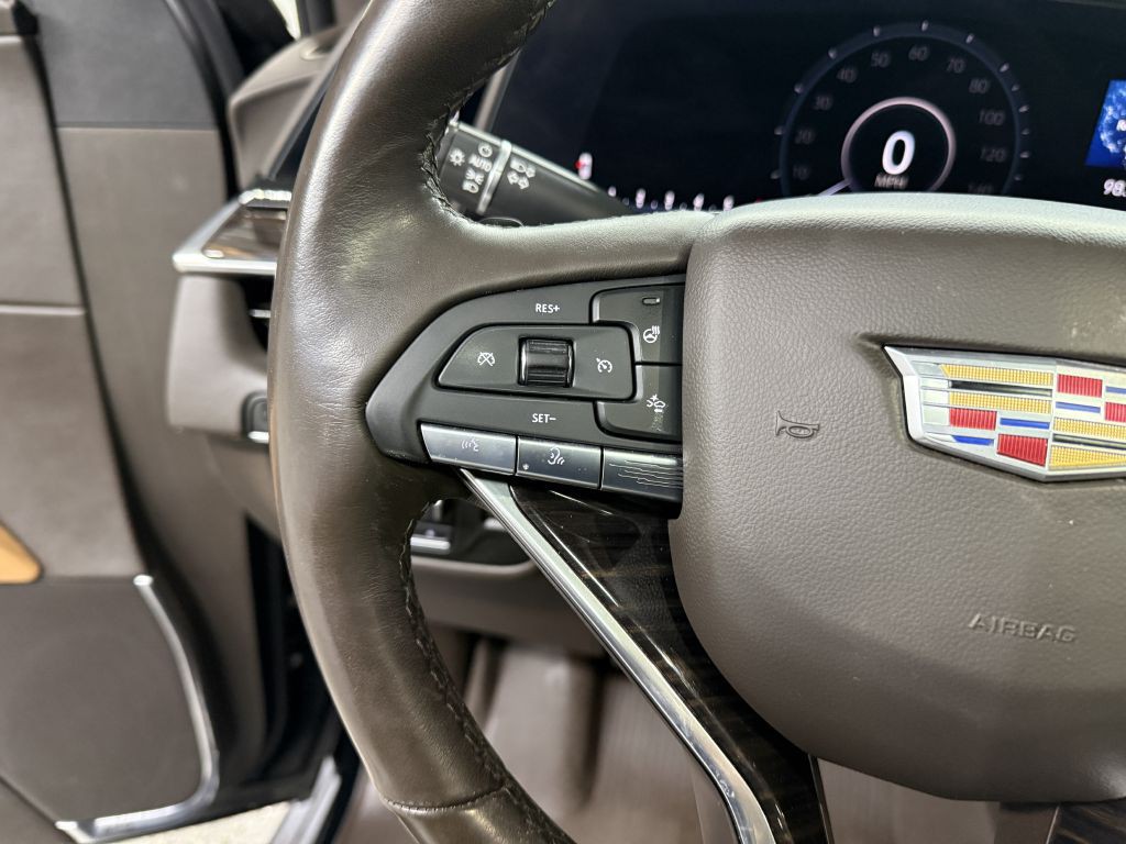 2021 Cadillac Escalade Image 17