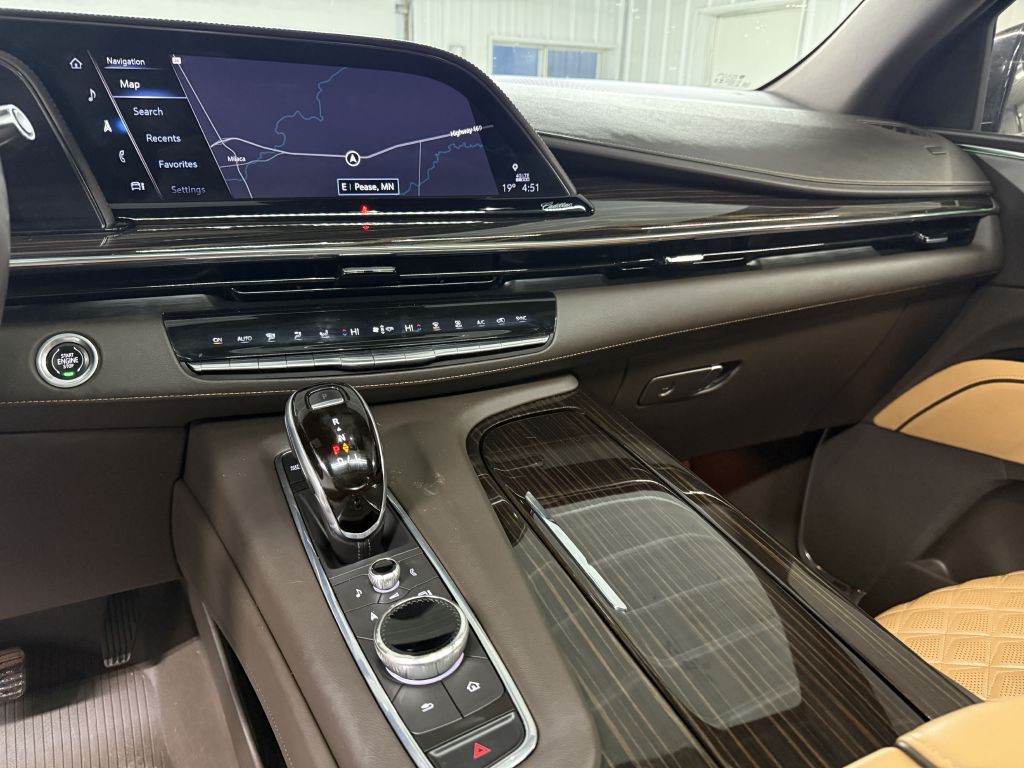 2021 Cadillac Escalade Image 19