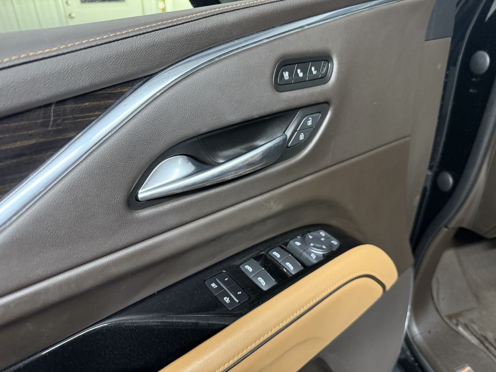 2021 Cadillac Escalade Image 25