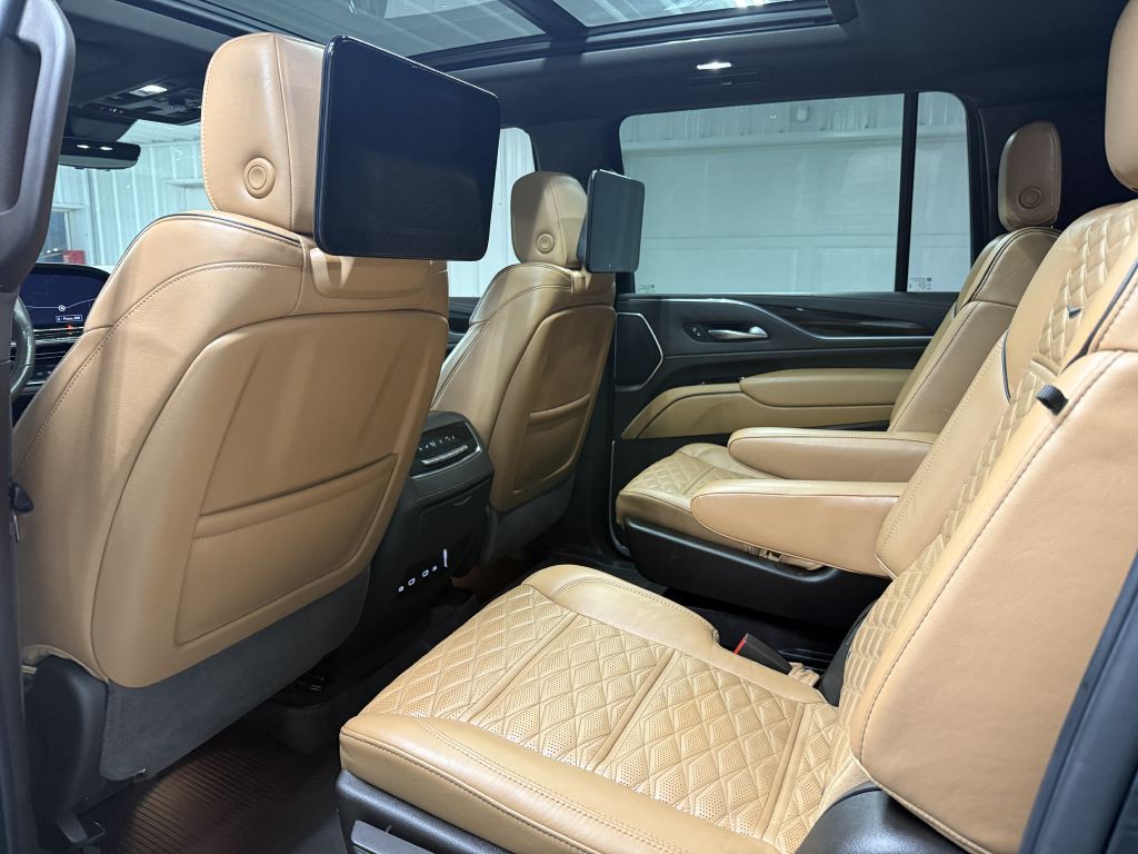 2021 Cadillac Escalade Image 26