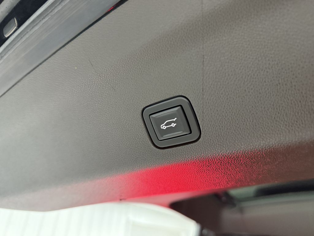 2021 Cadillac Escalade Image 34