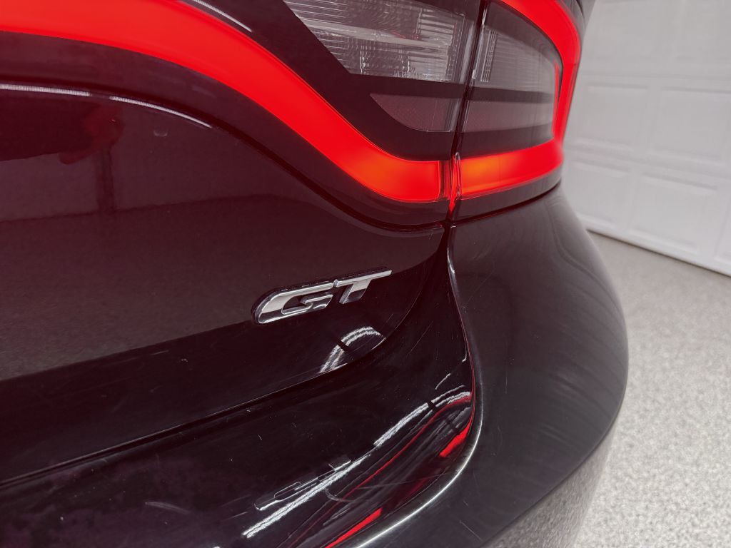 2021 Dodge Charger Image 8