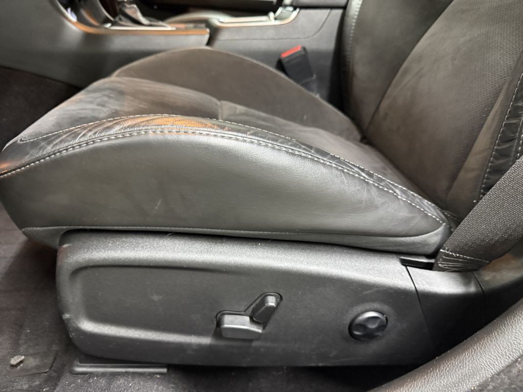 2021 Dodge Charger Image 11