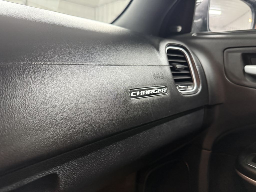 2021 Dodge Charger Image 20