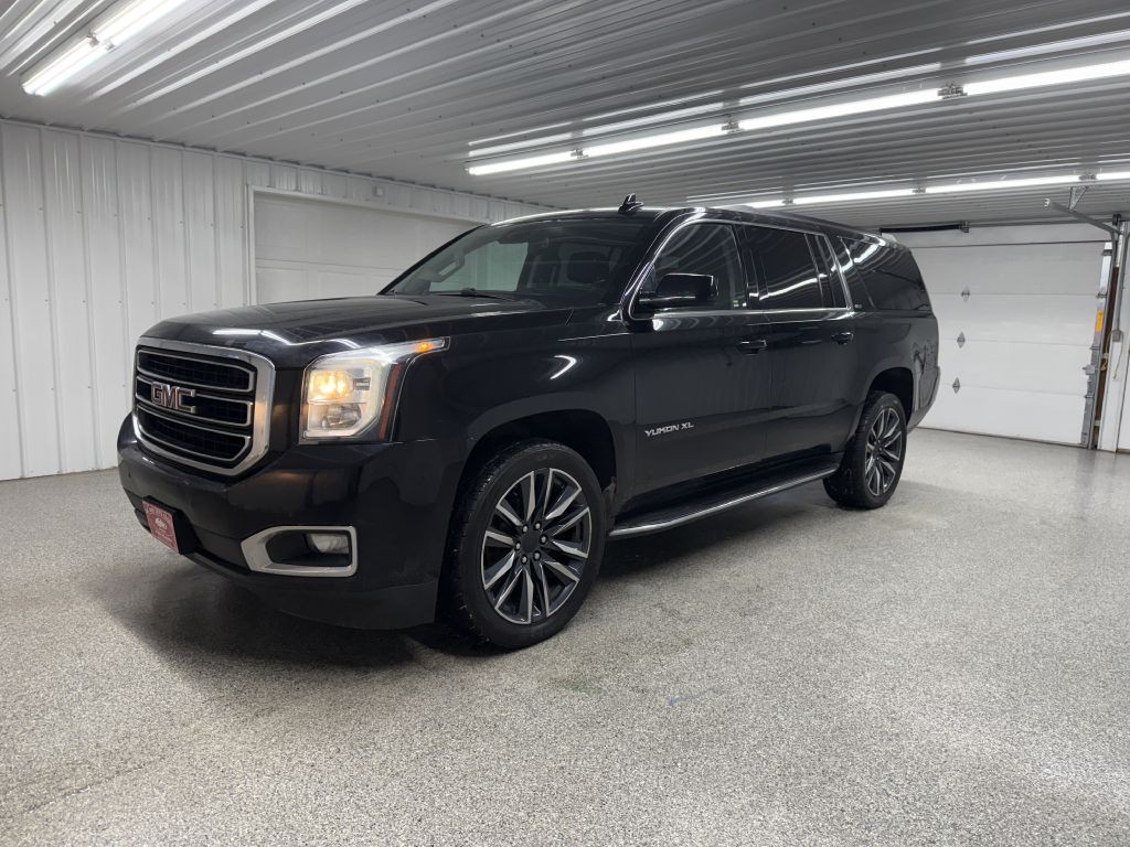 2020 GMC Yukon Image 3