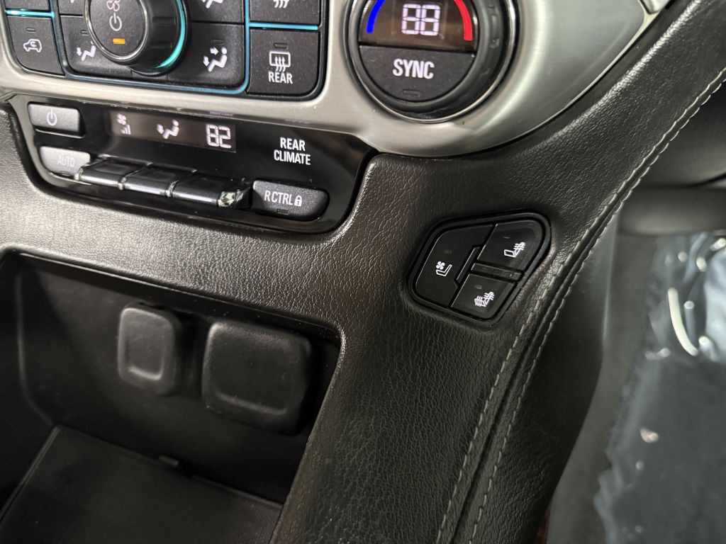 2020 GMC Yukon Image 17