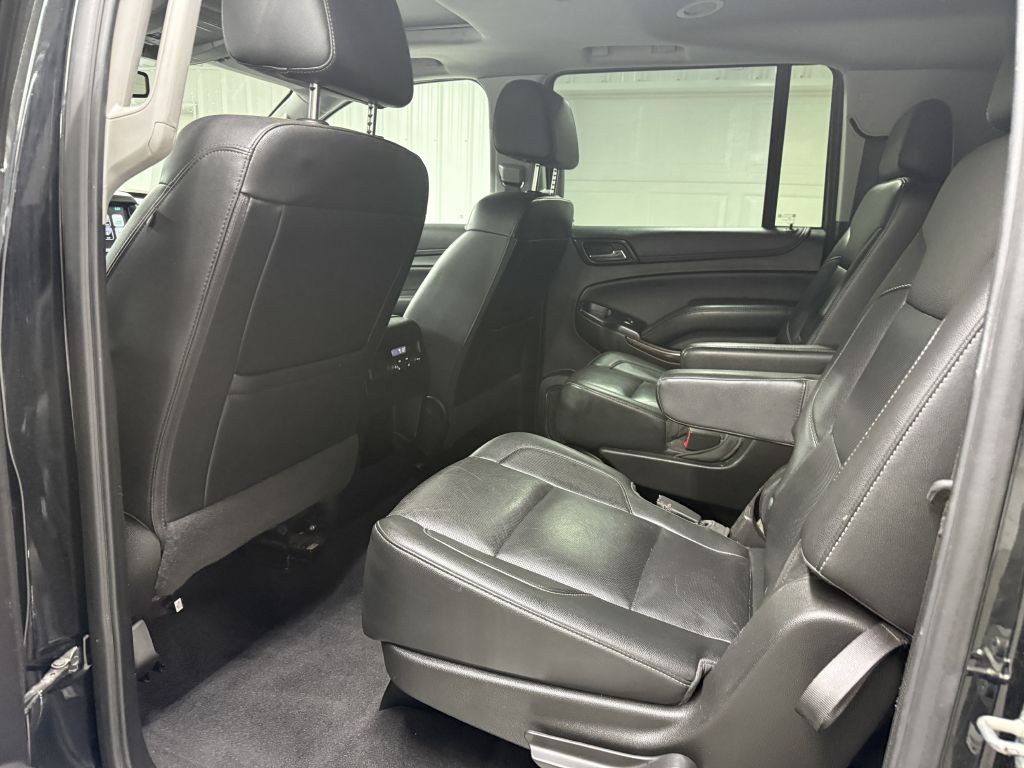 2020 GMC Yukon Image 25