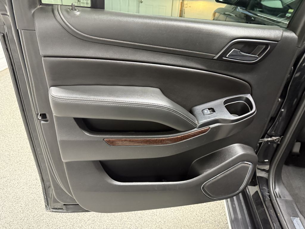 2020 GMC Yukon Image 29