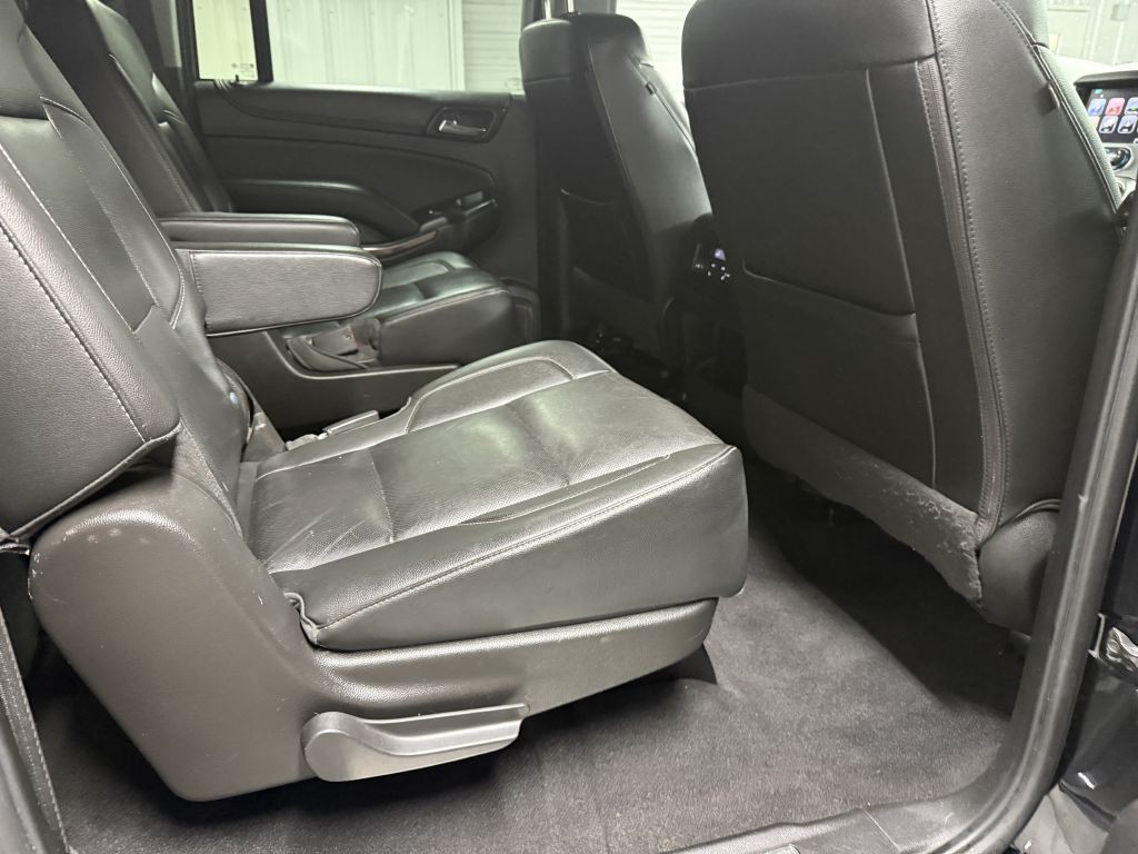 2020 GMC Yukon Image 32