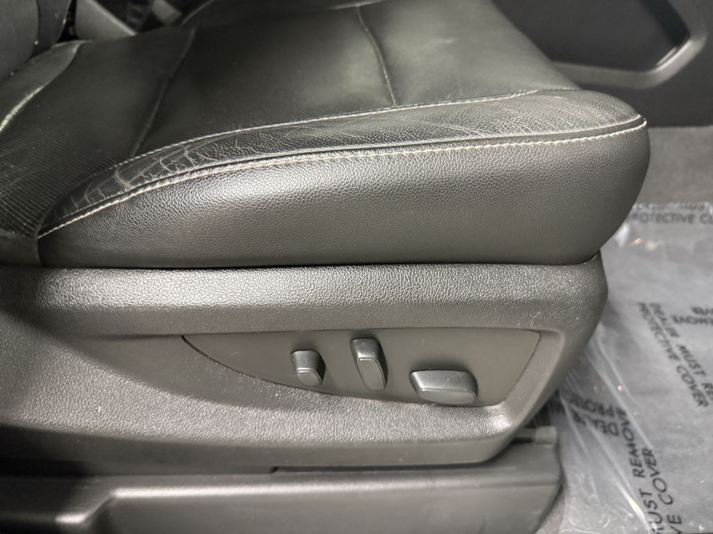 2020 GMC Yukon Image 37