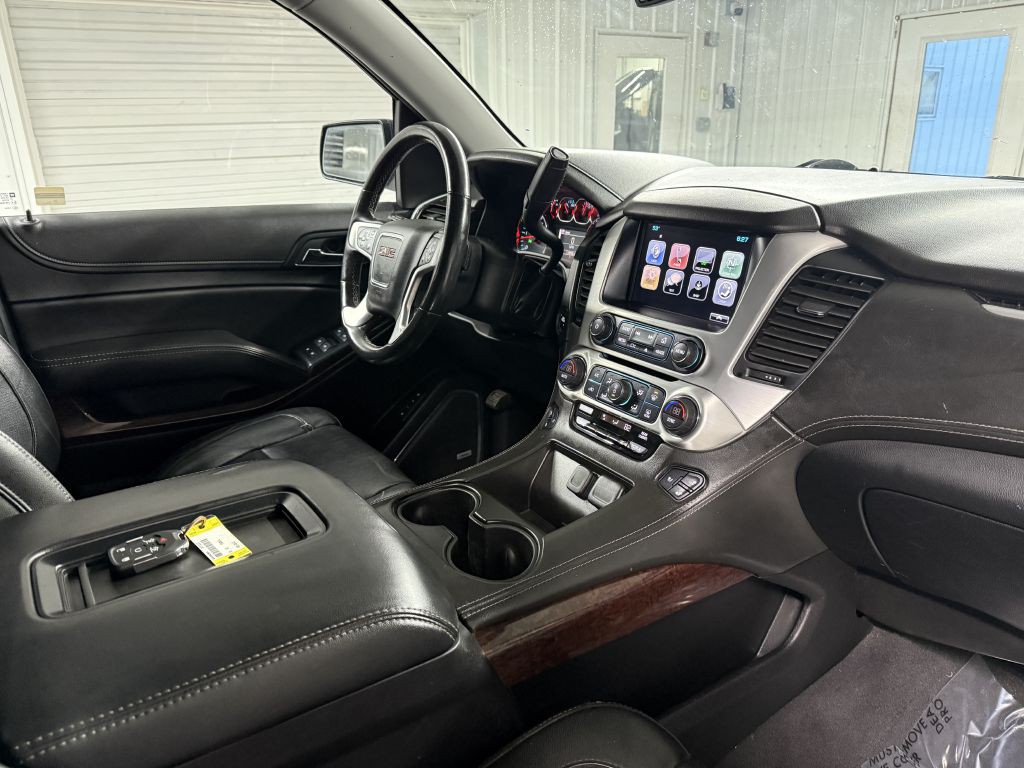 2020 GMC Yukon Image 38