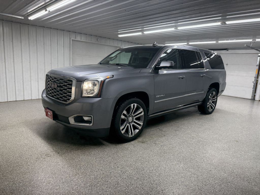 2018 GMC Yukon Image 3