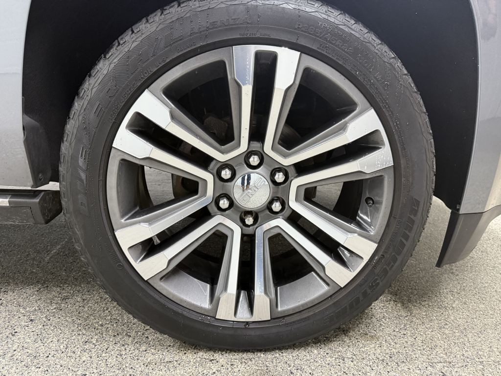 2018 GMC Yukon Image 47