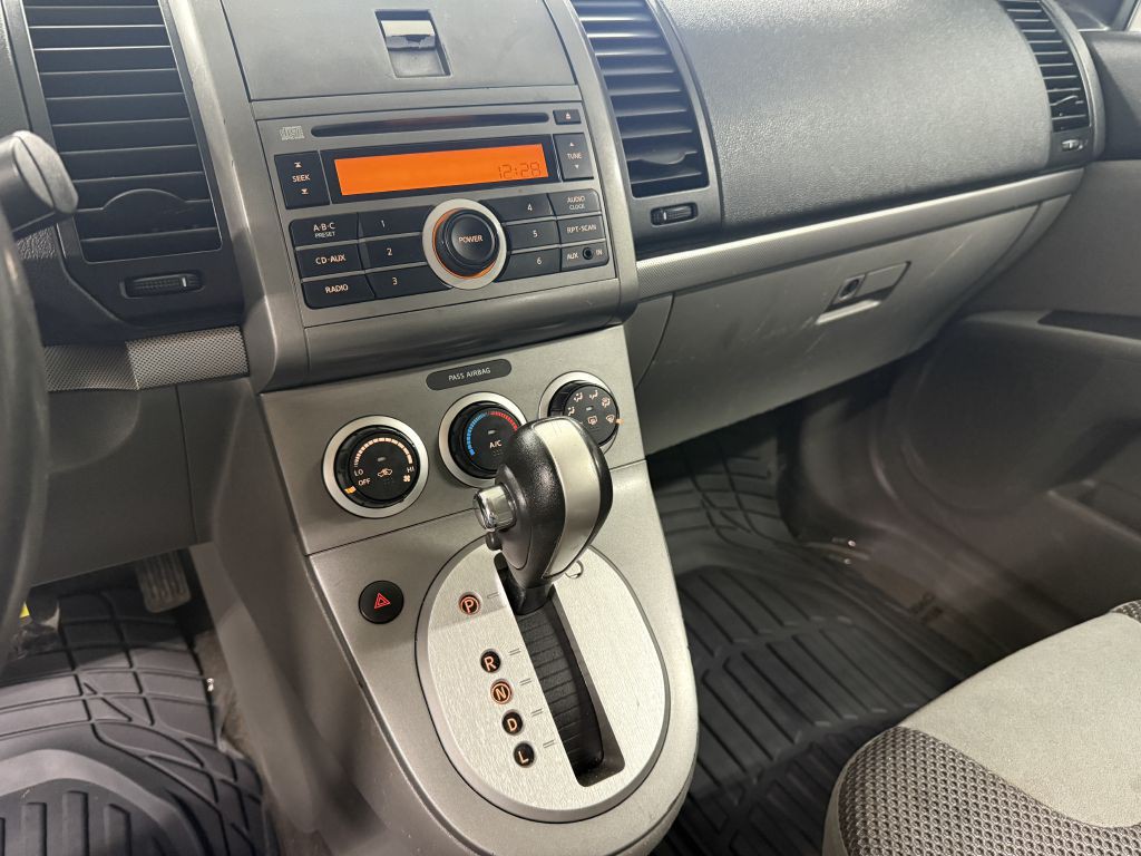 2007 Nissan Sentra Image 10