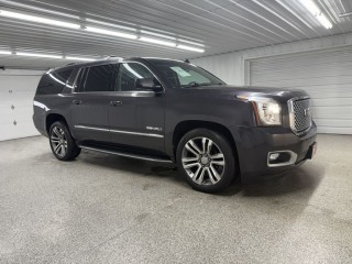 Image for 2017 GMC Yukon Denali ID: 7109089