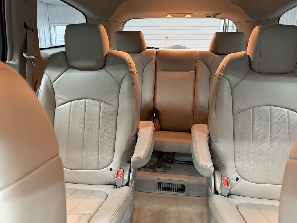 2008 Buick Enclave Image 20