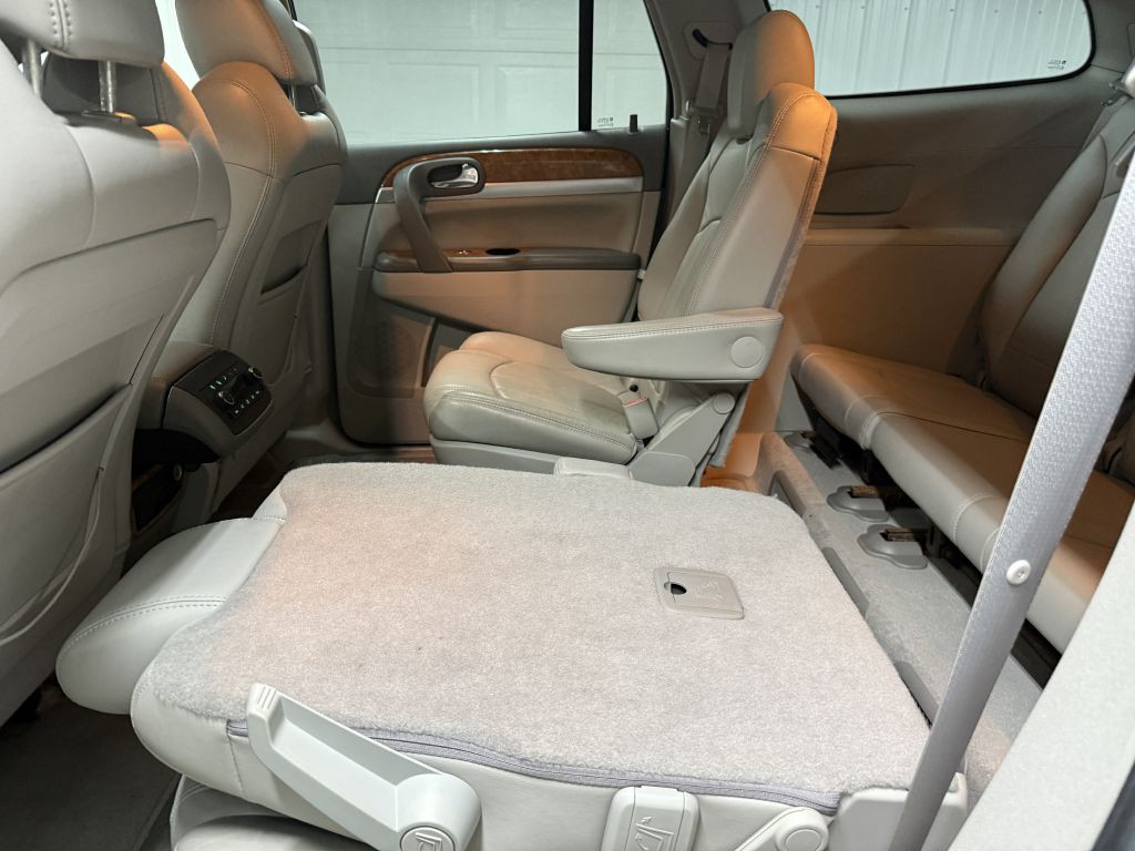 2008 Buick Enclave Image 26