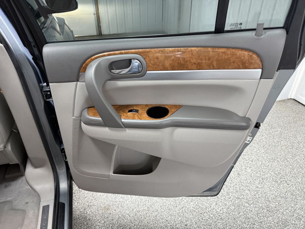2008 Buick Enclave Image 35